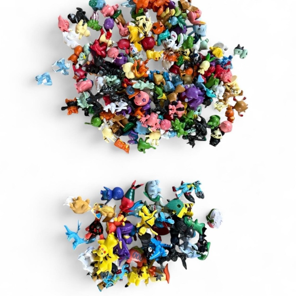 Pokémon Miniature Figurine Collection 144 sm 36 med brand new pikachu charmander - Picture 3 of 4